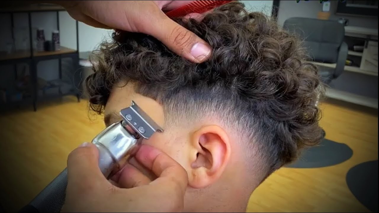 Haircuts for Curly Hair Men